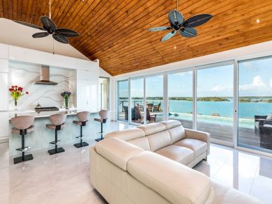 Turks And Caicos Home 945410