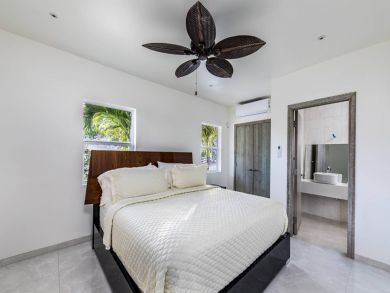 Turks And Caicos Home 945410