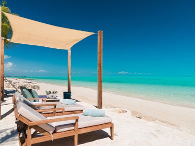 Beachfront Luxury as its finest!!