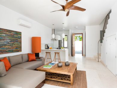 Turks And Caicos Home 945487