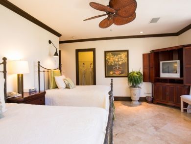 Turks And Caicos Condo 945492