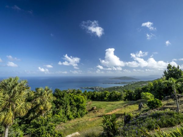 St. Thomas Luxury Vacation Pool Home With Six Bedrooms