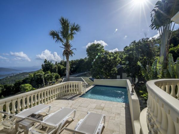 St. Thomas Luxury Vacation Pool Home With Six Bedrooms
