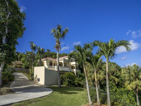 St. Thomas Luxury Vacation Pool Home With Six Bedrooms