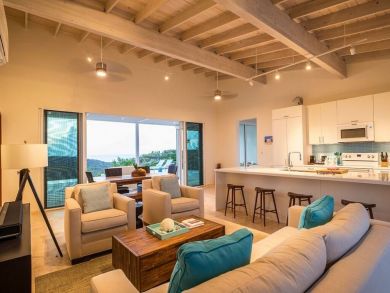 Turks And Caicos Home 945500