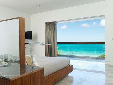 Full Service Luxury 9 Bedroom Beachfront Villa
