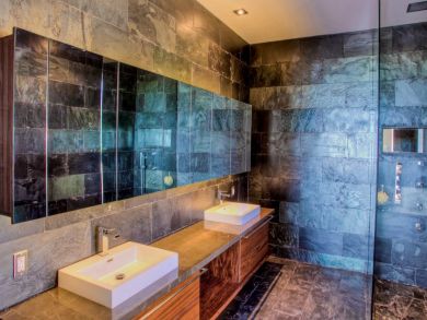 Full Service Luxury 9 Bedroom Beachfront Villa