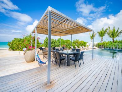 Full Service Luxury 9 Bedroom Beachfront Villa