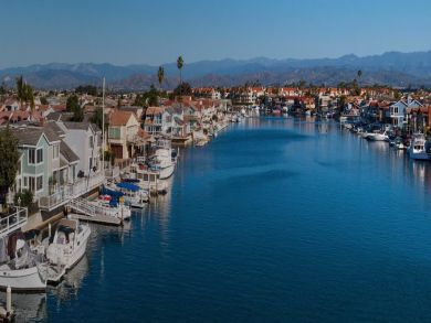 Oxnard Vacation Home Plus Den Sleeps 10 Guests Walk to Beach