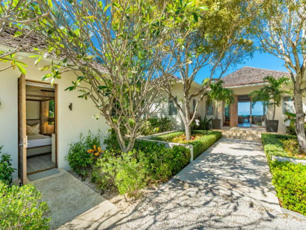 Luxury Turks and Caicos Vacation Rental with Infinity Pool