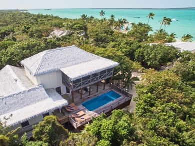 Bahamas Three Bedroom Vacation Condo with Sea View Sleeps 6