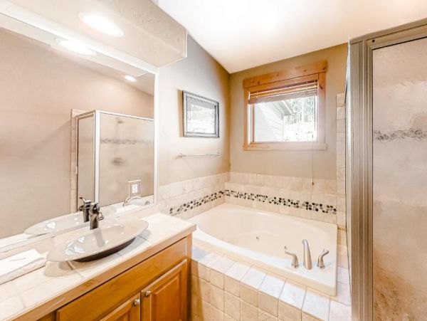 Upscale Winter Park Townhome Private Hot Tub & Mountain View