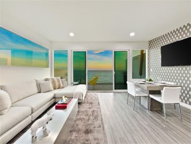 Luxury Oceanfront Four Bedroom Vacation Home in Malibu