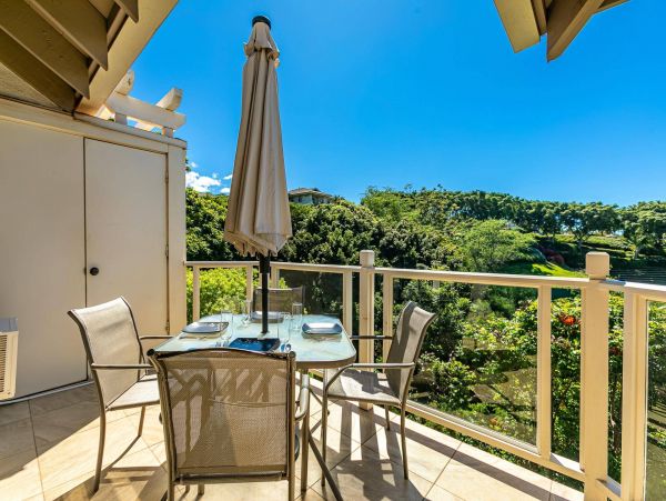 Luxury Wailea Vacation Condo Sleeps 5 Partial Ocean Views