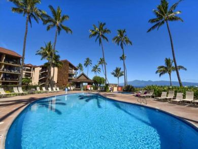 One Bedroom Oceanfront Vacation Condo in Kaanapali