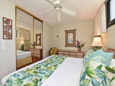 One Bedroom Oceanfront Vacation Condo in Kaanapali