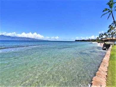 One Bedroom Oceanfront Vacation Condo in Kaanapali