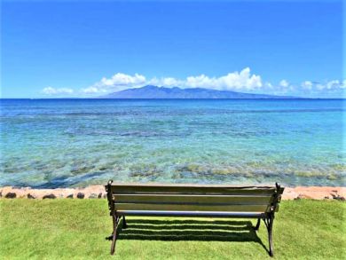 One Bedroom Oceanfront Vacation Condo in Kaanapali