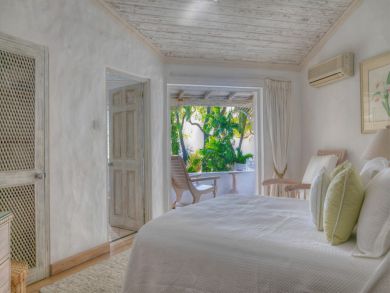 Barbados Home 945768