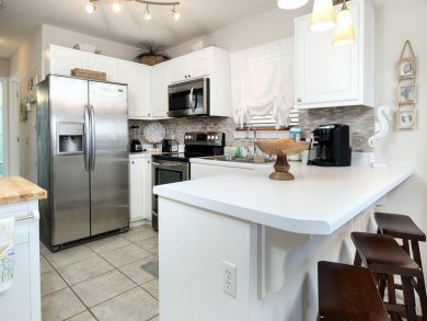 Navarre Beach Vacation Rental Condo Three Bedrooms Sleeps 6