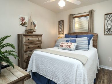 Navarre Beach Vacation Rental Condo Three Bedrooms Sleeps 6