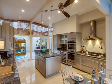 San Diego Vacation Rental Home Four Bedrooms Sleeps 10