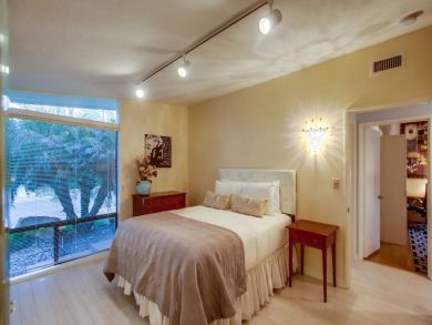 San Diego Vacation Rental Home Four Bedrooms Sleeps 10
