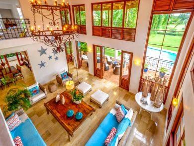 Luxury villa on Golf Course