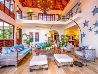 Luxury villa on Golf Course