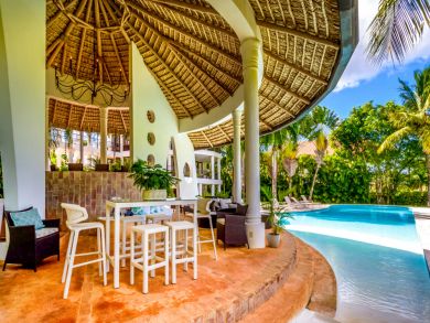 Luxury villa on Golf Course