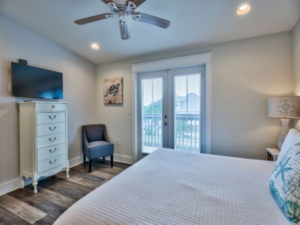 Destin Luxury 7 Bedroom Beach Pool Home 3 Min Walk to Beach