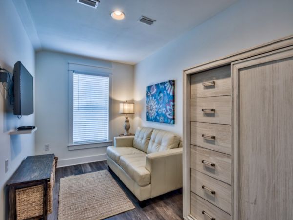 Destin Luxury 7 Bedroom Beach Pool Home 3 Min Walk to Beach