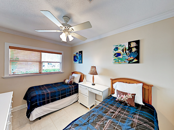 Three Bedroom Bradenton Beach Vacation Home Sleeps 8 Guests