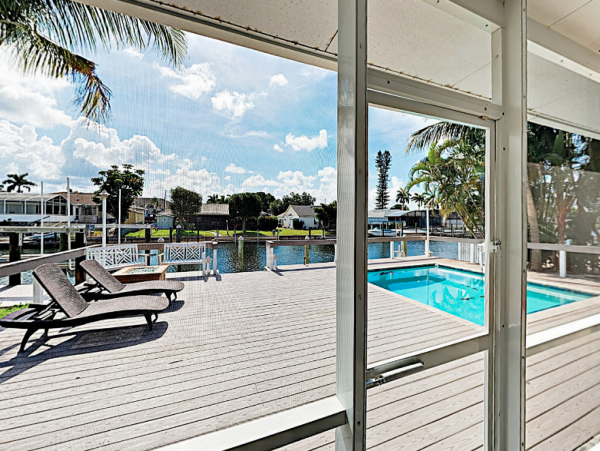 Three Bedroom Bradenton Beach Vacation Home Sleeps 8 Guests