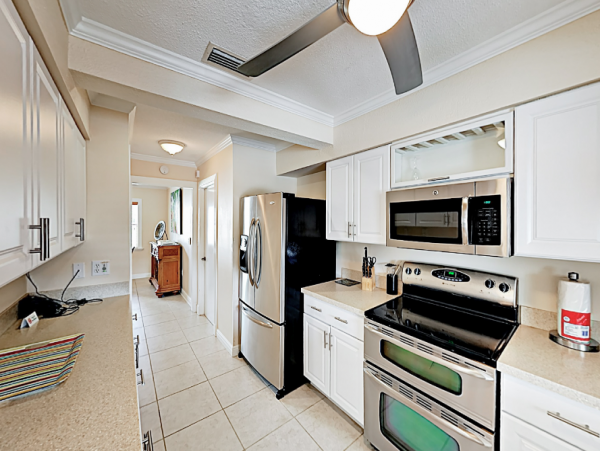 Three Bedroom Bradenton Beach Vacation Home Sleeps 8 Guests