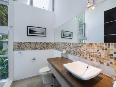 Exclusive Four Bedroom Waterfront Villa Exclusive Four Bedroom Waterfront Villa