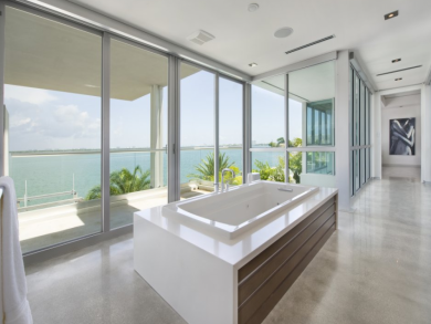 Exclusive Four Bedroom Waterfront Villa Exclusive Four Bedroom Waterfront Villa