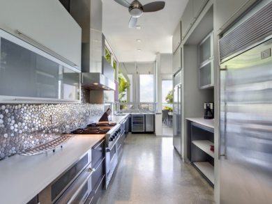 Exclusive Four Bedroom Waterfront Villa Exclusive Four Bedroom Waterfront Villa