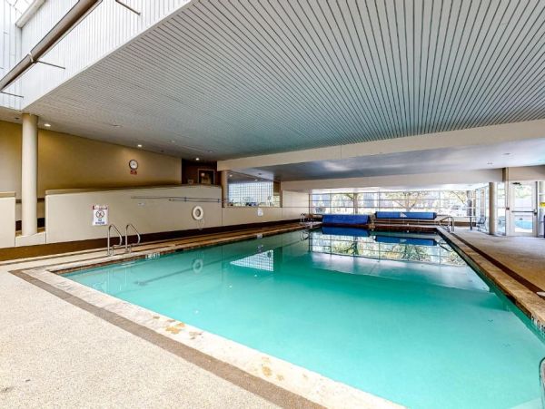Luxurious Vail Condo Two-Bedroom with Stunning Views & Amenities