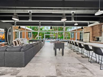 Miami Beach Home 946254