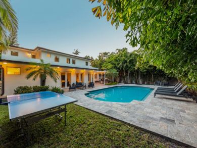 Beautiful 6 bedroom Miami Beach Home with Private Pool