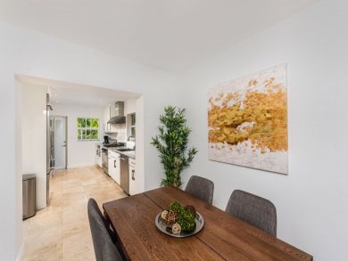 Beautiful 6 bedroom Miami Beach Home with Private Pool