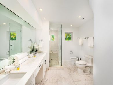 Beautiful 6 bedroom Miami Beach Home with Private Pool