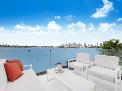Miami Beach Home 946256