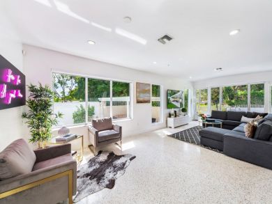 Beautiful Five Bedroom in Miami Shores!