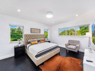 Beautiful Five Bedroom in Miami Shores!