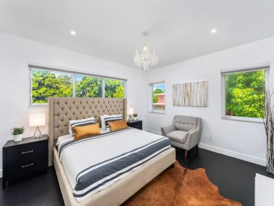 Beautiful Five Bedroom in Miami Shores!