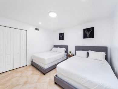 Beautiful Five Bedroom in Miami Shores!