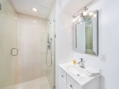 Beautiful Five Bedroom in Miami Shores!