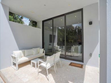 Miami Beach Home 946260